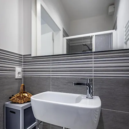 Yd The Windows On Santa Maria Novella